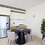 Metropolitan Woolloomooloo