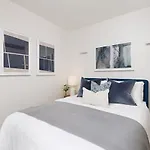 Metropolitan Woolloomooloo